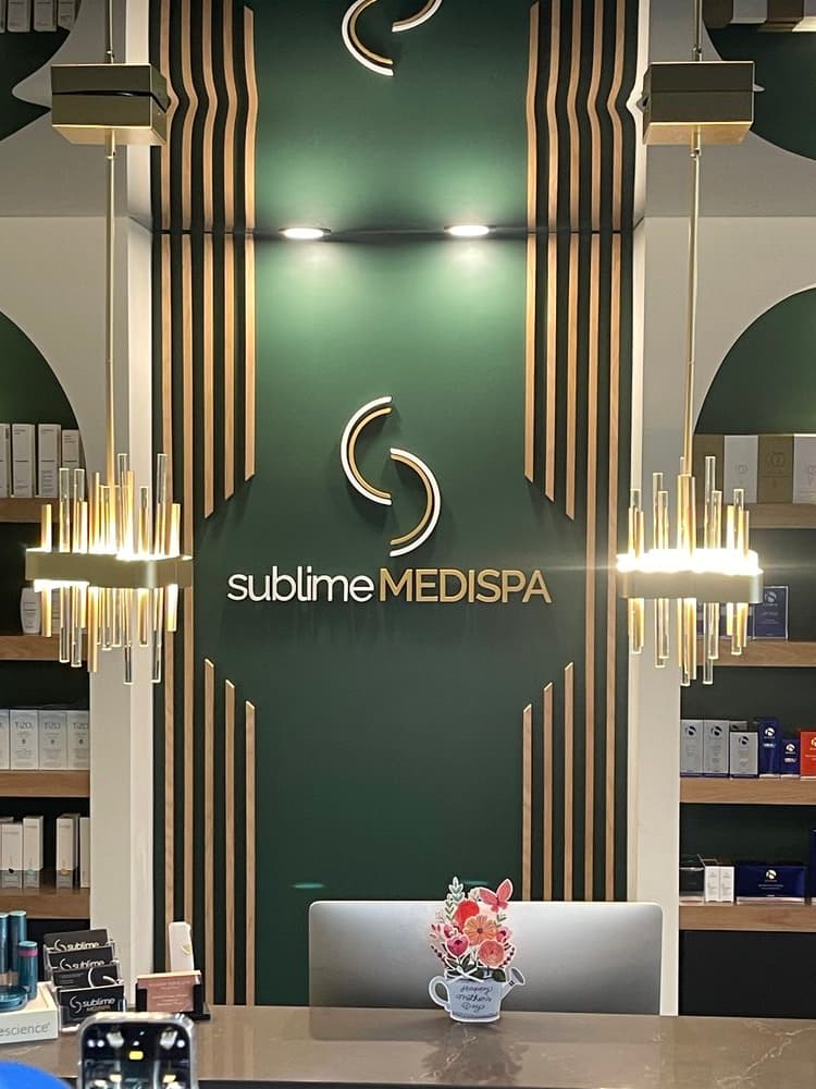 Custom illuminated retail interior Ottawa