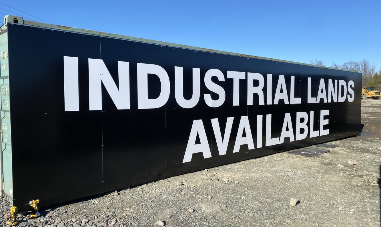 Development roadside yard sign Ottawa