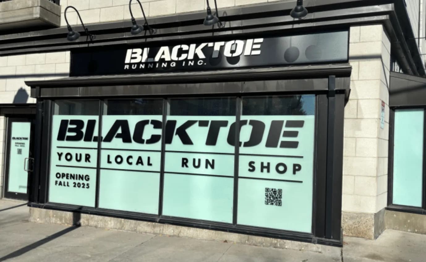 BlackToe Running Inc. - New Store Launch Signage for Ottawa's Running Community