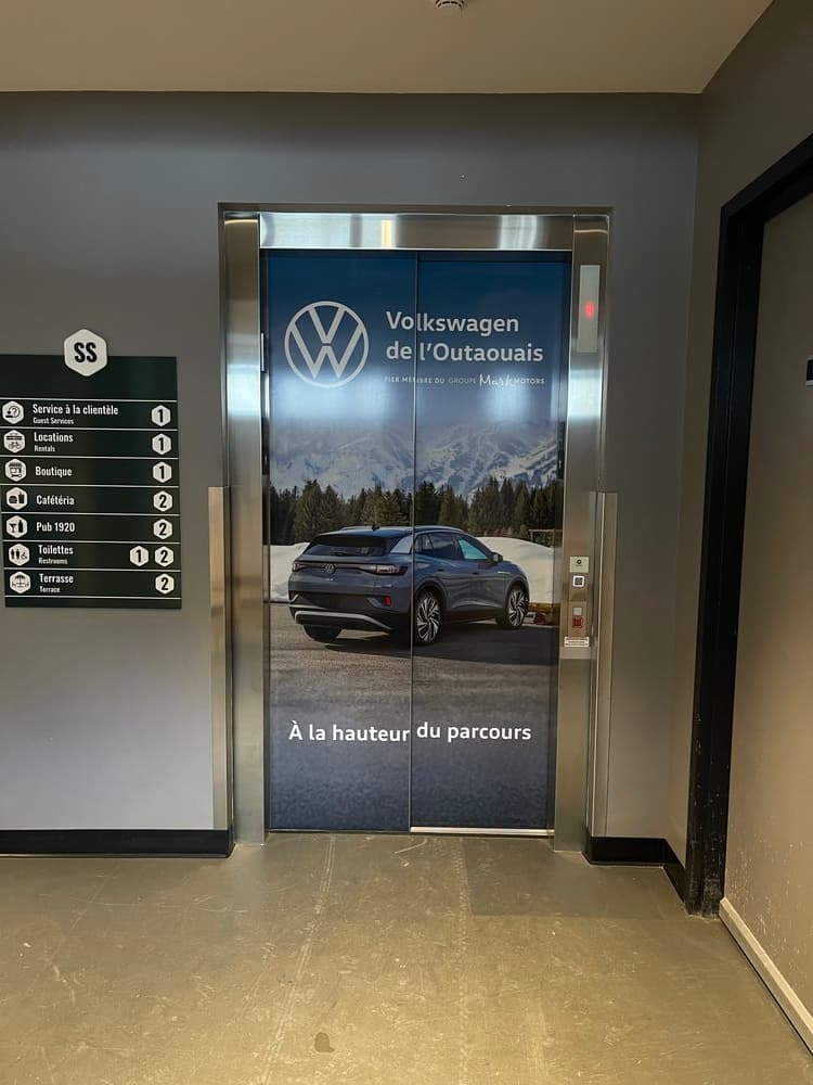 Vehicle branding display Ottawa